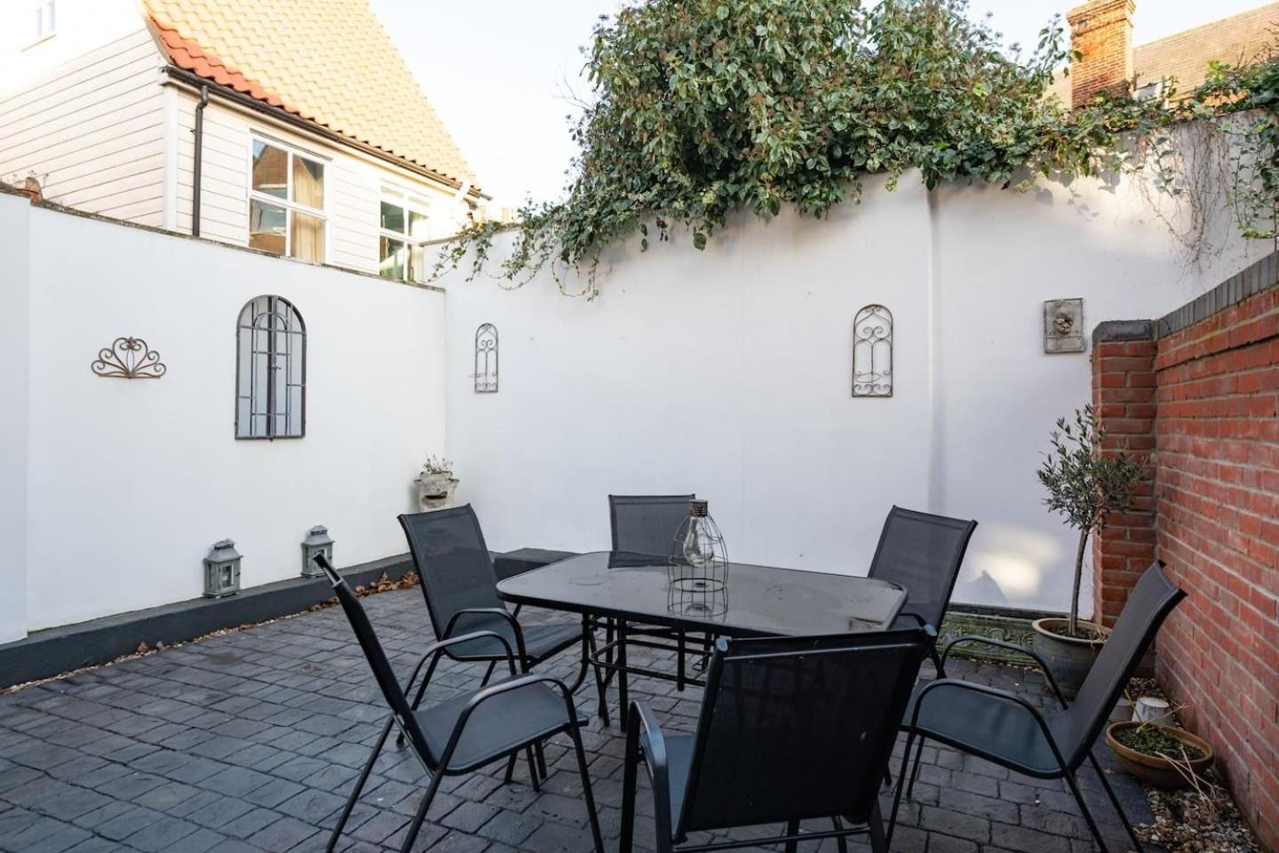 Juniper House Villa Harwich Buitenkant foto